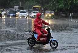 Monsoon showers push e-comm orders up, raise partner payouts